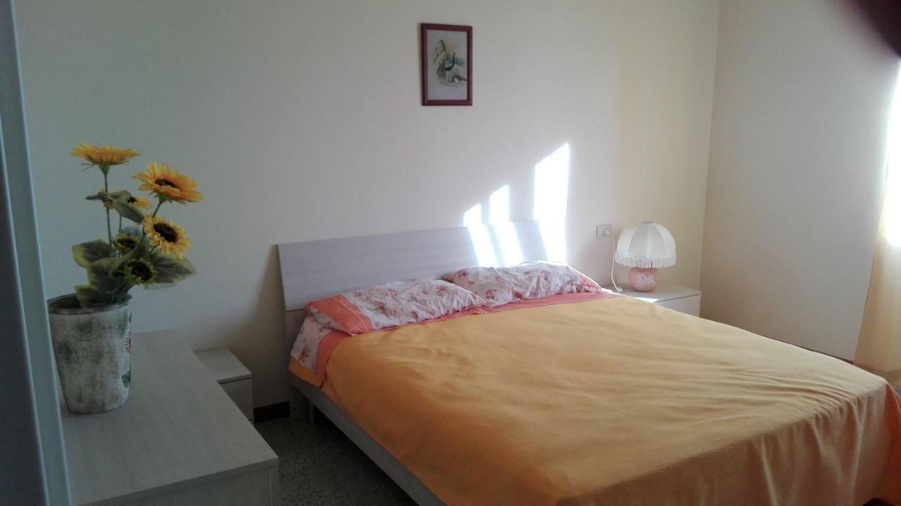 Acasadivalentina Villa Maranola Ngoại thất bức ảnh